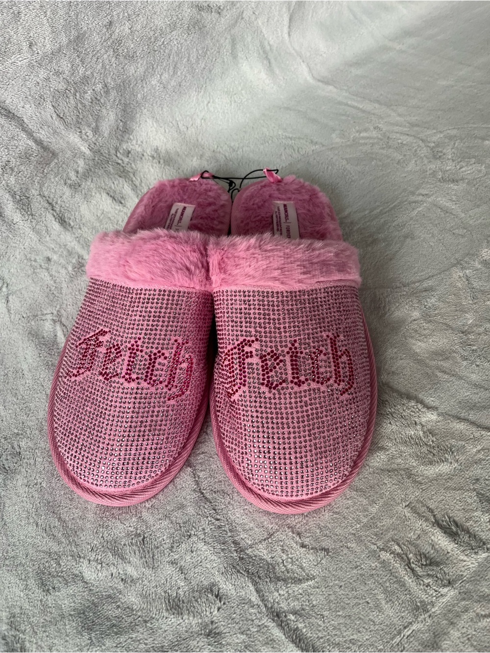 Forever 21, Mean girls, Pink Plush Slide Slippers